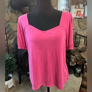 Green Envelope Pink Women's Top NWT